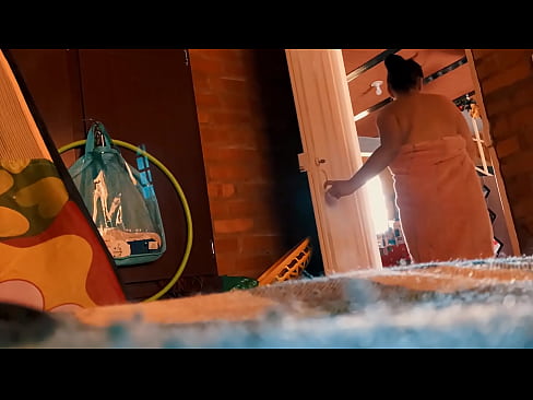 ❤️ Min onkel følger mig ind i brusebadet, han knepper mig, mens jeg tager et brusebad. ☑ Anal video at da.porno-filmy.ru ❌️