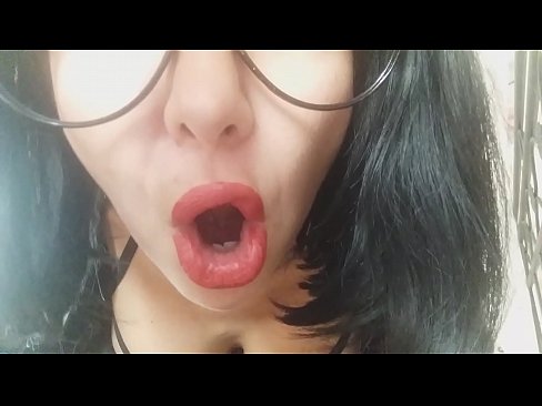 ❤️ Skat, din stedmor vil ikke lade dig gå i skole i dag ... Jeg har for meget brug for dig... ☑ Anal video at da.porno-filmy.ru ❌️